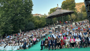La Feria y Fiestas de San Julián 2025 se inician esta tarde con el pregón de las pilotos conquenses Mónica y Marta Plaza