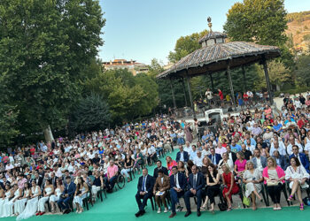 La Feria y Fiestas de San Julián 2025 se inician esta tarde con el pregón de las pilotos conquenses Mónica y Marta Plaza
