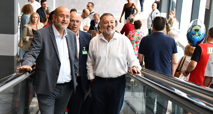 La Junta formaliza el contrato para la modernización del alumbrado y redes eléctricas de ‘El Terminillo’ 1 La Junta formaliza el contrato para la modernización del alumbrado y redes eléctricas de ‘El Terminillo’