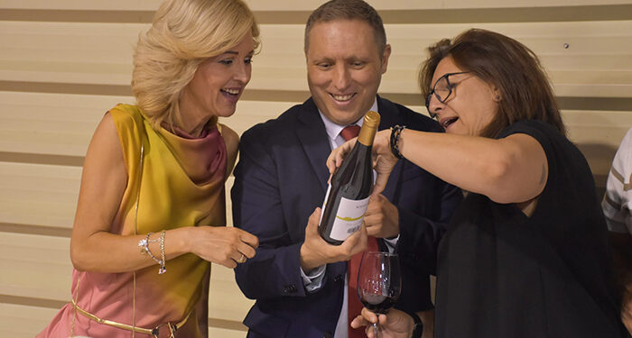 La Junta ha concedido 1.626 millones de euros a 29.400 agricultores, ganaderos y cooperativas de Cuenca desde 2015 1 La Junta ha concedido 1.626 millones de euros a 29.400 agricultores, ganaderos y cooperativas de Cuenca desde 2015