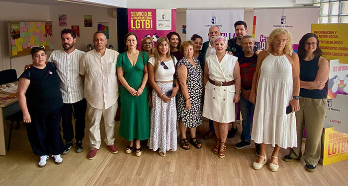 La Junta pone en marcha en Guadalajara una oficina del Servicio de Atención Integral a las personas LGTBI 1 La Junta pone en marcha en Guadalajara una oficina del Servicio de Atención Integral a las personas LGTBI