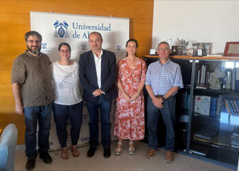 La Junta refuerza la coordinación con la Universidad de Alcalá en el marco del convenio de Memoria Democrática