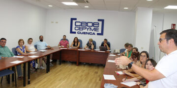 Las empresas de Cuenca recaban información sobre la reducción de jornada laboral