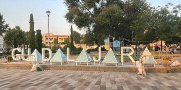 El Ayuntamiento de Guadalajara instala dos conjuntos de letras corpóreas como nuevo reclamo turístico