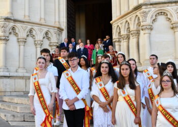 La Catedral de Cuenca ha acogido la eucaristía en honor a San Julián con la Corporación municipal y la Corte de Honor