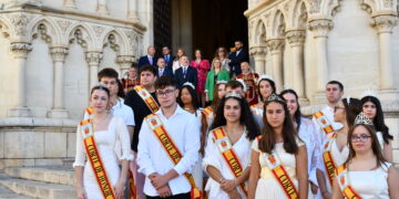 La Catedral de Cuenca ha acogido la eucaristía en honor a San Julián con la Corporación municipal y la Corte de Honor