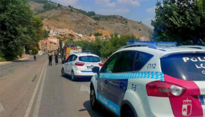 Pequeño incendio en una vivienda en la avenida de Los Alfares de Cuenca 2 Pequeño incendio en una vivienda en la avenida de Los Alfares de Cuenca
