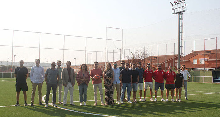 Salinas y Cabellos inauguran la reforma de los campos de fútbol de Cabanillas