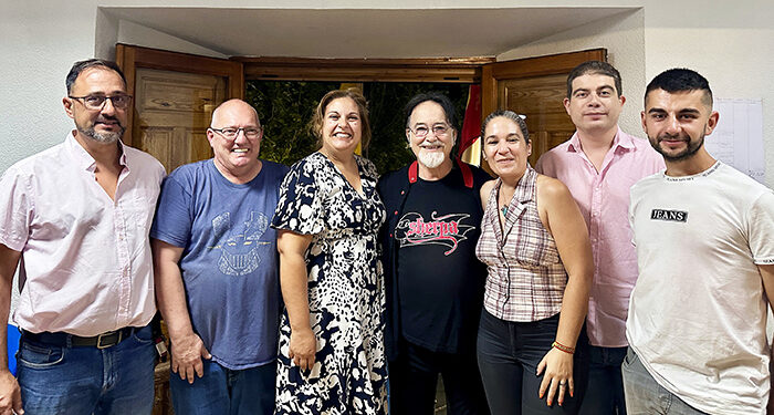 Torrejón del Rey, gobernado por VOX, arranca sus fiestas con Sherpa como pregonero 1 Torrejón del Rey arranca sus fiestas con Sherpa como pregonero