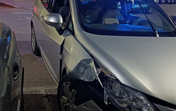 Un conductor se da a la fuga y da positivo en alcoholemia tras chocar contra una farola en Cuenca 1 Un conductor se da a la fuga y da positivo en alcoholemia tras chocar contra una farola en Cuenca