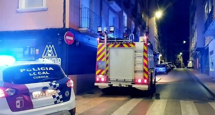 Un incendio en una vivienda de la calle Ramón y Cajal calcina una cocina sin causar heridos 1 Un incendio en una vivienda de la calle Ramón y Cajal calcina una cocina sin causar heridos