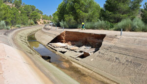 Un mes sin trasvase Tajo-Segura por la rotura de un punto del canal en el tramo 2 del acueducto 2 Un mes sin trasvase Tajo-Segura por la rotura de un punto del canal en el tramo 2 del acueducto