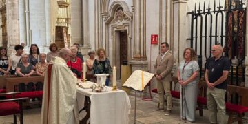 El Ayuntamiento cumple con el voto de gracia a la Virgen de Las Nieves en la Catedral que fue suscrito en 1492