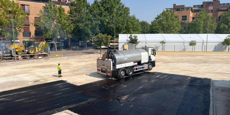 asfaltado aparcamiento Ayto