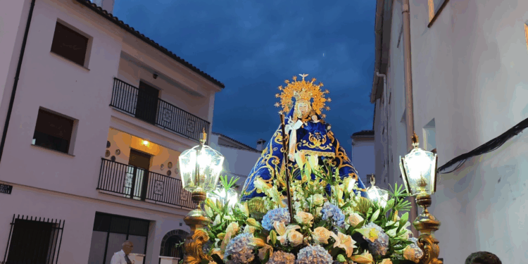 Documento. 25 años de la Coronación de la Virgen de la Zarza en Cañete 1 vlcsnap 00155
