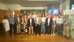 ‘Jóvenes con Raíz’, un proyecto impulsado por la Junta y los Grupos de Desarrollo Rural para promover la participación de los jóvenes en los pueblos a través de la cultura y el ocio 2 ‘Jóvenes con Raíz’, un proyecto impulsado por el Gobierno regional y los Grupos de Desarrollo Rural