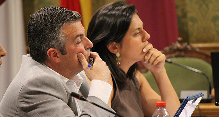 El PP en el Ayuntamiento de Cuenca teme que la falta de gestión del PSOE ponga en riesgo los nueve millones de euros de los Fondos Europeos 3 Bea Jiménez “Dolz improvisa con el transporte urbano, desprecia a los conquenses y malgasta el dinero público”