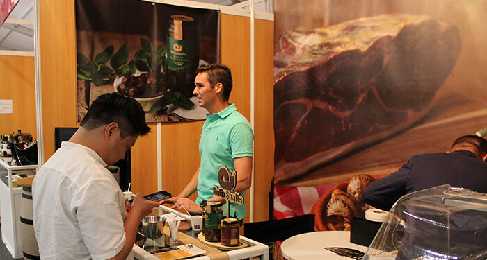 CEOE-Cepyme Cuenca invita a sus empresas a crecer de la mano del Programa Adelante Comercialización 1 CEOE-Cepyme Cuenca invita a sus empresas a crecer de la mano del Programa Adelante Comercialización