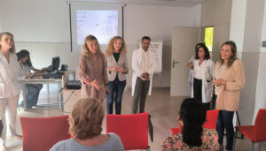 Castilla-La Mancha impulsa el programa ViviFrail para prevenir la fragilidad en las personas mayores