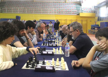 Cuatro horas de ajedrez con el «Cabanillas 4 Torres»