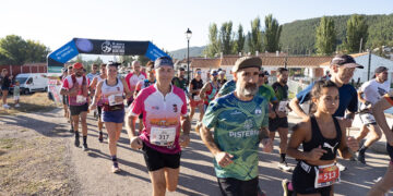 David Cano y María Jesús Algarra se coronan en el trail de Tragacete “Subida al Cerro de San Felipe 2025”