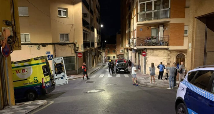 Desalojan de madrugada a una veintena de vecinos en la calle Segóbriga de Cuenca por riesgo de derrumbe en su edificio
