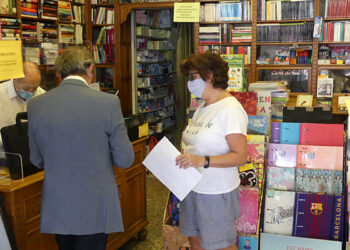 Dieciocho personas disfrutarán de vales de 75 euros por comprar los libros de texto en las librerías de Cuenca