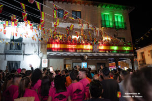 El 50 aniversario de la Peña El Tropezón enciende el inicio de las fiestas grandes de Yunquera