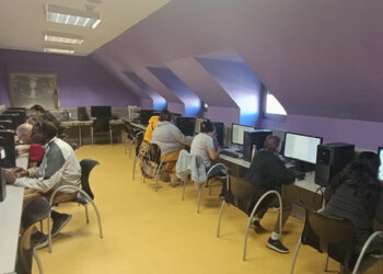 El Ayuntamiento de Cuenca junto a la Asociación Acuaprende impulsa un taller de competencias digitales en el Centro Joven 8 El Ayuntamiento de Cuenca junto a la Asociación Acuaprende impulsa un taller de competencias digitales en el Centro Joven