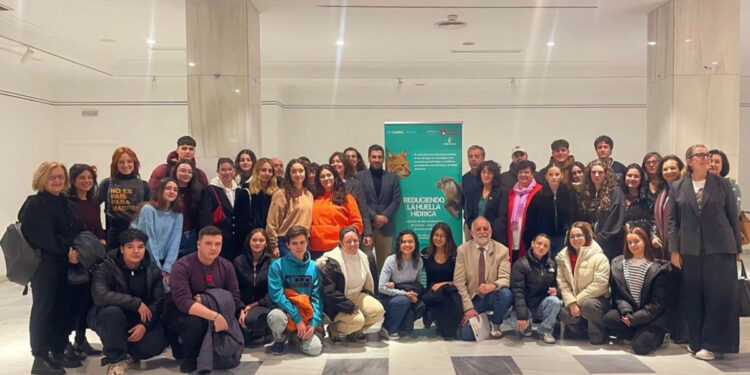 El IES José Luis Sampedro culmina su innovador proyecto para reducir la huella hídrica del Zoo de Guadalajara 2 El IES José Luis Sampedro culmina su innovador proyecto para reducir la huella hídrica del Zoo de Guadalajara