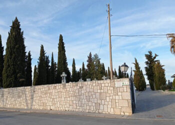 El Obispado de Cuenca lamenta y condena los actos vandálicos en el cementerio municipal de Tarancón