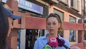 El PSOE denuncia el “descontrol” en Ferias, con el concejal de Festejos, ausente, y colocando talanqueras que obstruirán el desfile y chupinazo 2 El PSOE denuncia el “descontrol” en Ferias, con el concejal de Festejos, ausente, y colocando talanqueras que obstruirán el desfile y chupinazo