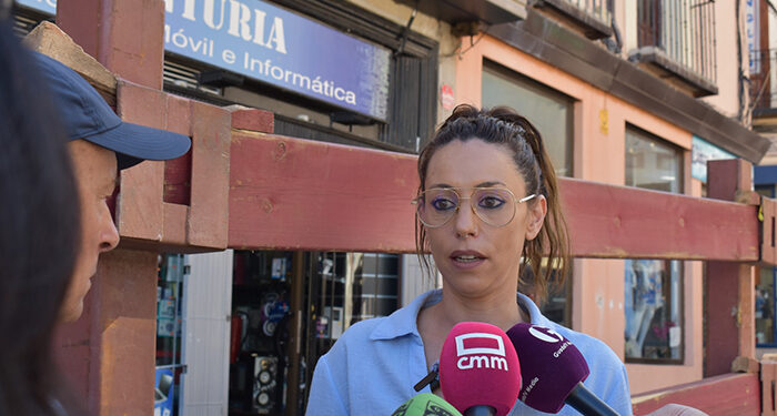 El PSOE denuncia el “descontrol” en Ferias, con el concejal de Festejos, ausente, y colocando talanqueras que obstruirán el desfile y chupinazo 1 El PSOE denuncia el “descontrol” en Ferias, con el concejal de Festejos, ausente, y colocando talanqueras que obstruirán el desfile y chupinazo