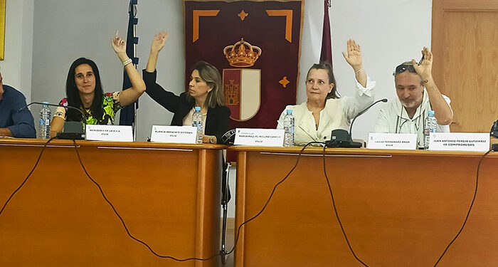 El PSOE denuncia que el alcalde de Yebes deja sin empleo y sueldo al teniente de alcalde de Vox y se niega a dar explicaciones 1 El PSOE denuncia que el alcalde de Yebes deja sin empleo y sueldo al teniente de alcalde de Vox y se niega a dar explicaciones
