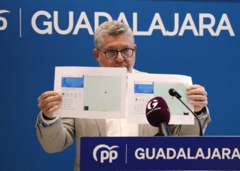 El Partido Popular denuncia “la descoordinación y la falta de medios” en la gestión del incendio del Pico del Lobo