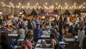 El Recinto Ferial de Azuqueca acoge el evento “Food Truck World Tour” con comidas del mundo, música en directo y actividades infantiles