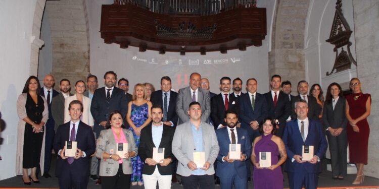 AJE Castilla-La Mancha reconoce en Cuenca a destacados jóvenes empresarios de la región