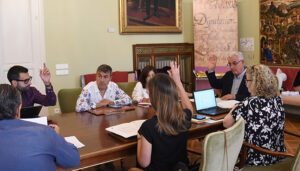 La Diputación invertirá 124.100 euros para pavimentar cuatro calles de Uceda y su urbanización Caraquiz