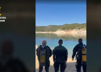 La Guardia Civil neutraliza una granada mortero ECIA en el embalse de Contreras