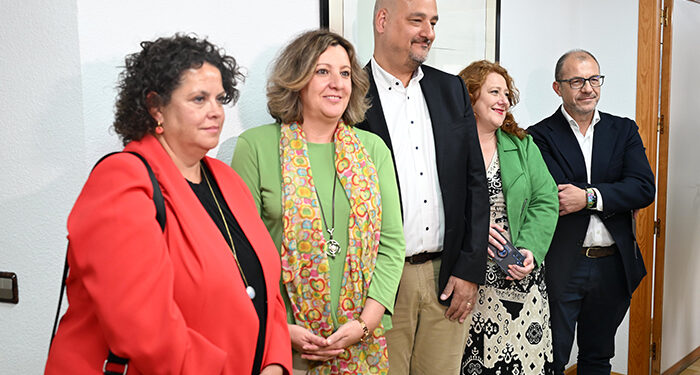 La Junta invierte más de 400.000 euros en diseñar e impulsar cuatro programas formativos para apoyar 52 contrataciones en Sumitomo