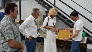 La Junta respalda el crecimiento de Canalejas del Arroyo, ejemplo de emprendimiento en el medio rural