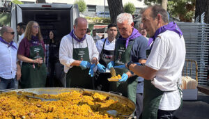 La Paella Solidaria de la Diputación de Guadalajara y las Peñas ronda las 6.500 raciones repartidas a beneficio de APANAG 2 La Paella Solidaria de la Diputación de Guadalajara y las Peñas ronda las 6.500 raciones repartidas a beneficio de APANAG