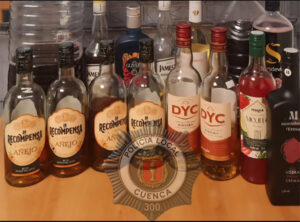 La Policía Local de Cuenca actúa contra el botellón en la muralla del Parque del Huécar con seis denuncias 2 La Policía Local de Cuenca actúa contra el botellón en la muralla del Parque del Huécar con seis denuncias