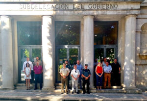 La Subdelegación del Gobierno de Cuenca muestra su repulsa a un nuevo asesinato machista con un minuto de silencio