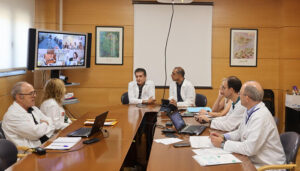 La Unidad de Atención Sanitaria a Personas Trans e Intersexuales de Cuenca se da a conocer a los hospitales y gerencias de Castilla-La Mancha 2 La Unidad de Atención Sanitaria a Personas Trans e Intersexuales se da a conocer a los hospitales y gerencias de Castilla-La Mancha