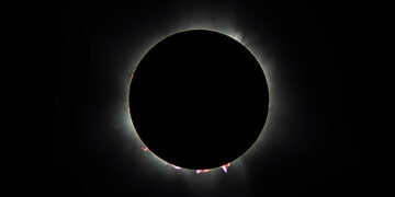 Los porqués de un Eclipse Solar