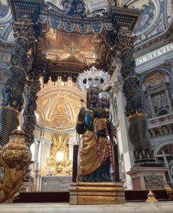 Regresan a Brihuega los 61 Peregrinos de la Esperanza que han viajado a Roma 2 Regresan a Brihuega los 61 Peregrinos de la Esperanza que han viajado a Roma