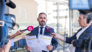 Santiago López Pomeda defiende la legalidad de los contratos de los encierros y exige una rectificación inmediata a Rojo por las falsas acusaciones de los socialistas