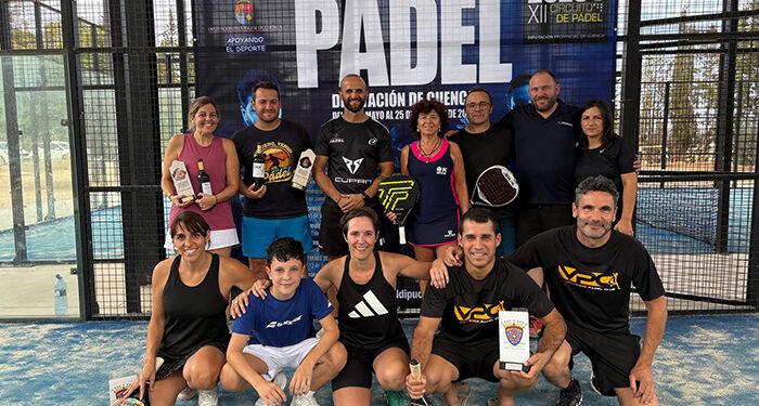 Valverde celebró su cuarto torneo de pádel con victoria para César Calvo y David Hortelano en categoría masculina y Ángela Rubio y Miguel Checa en mixta 1 Valverde celebró su cuarto torneo de pádel con victoria para César Calvo y David Hortelano en categoría masculina y Ángela Rubio y Miguel Checa en mixta