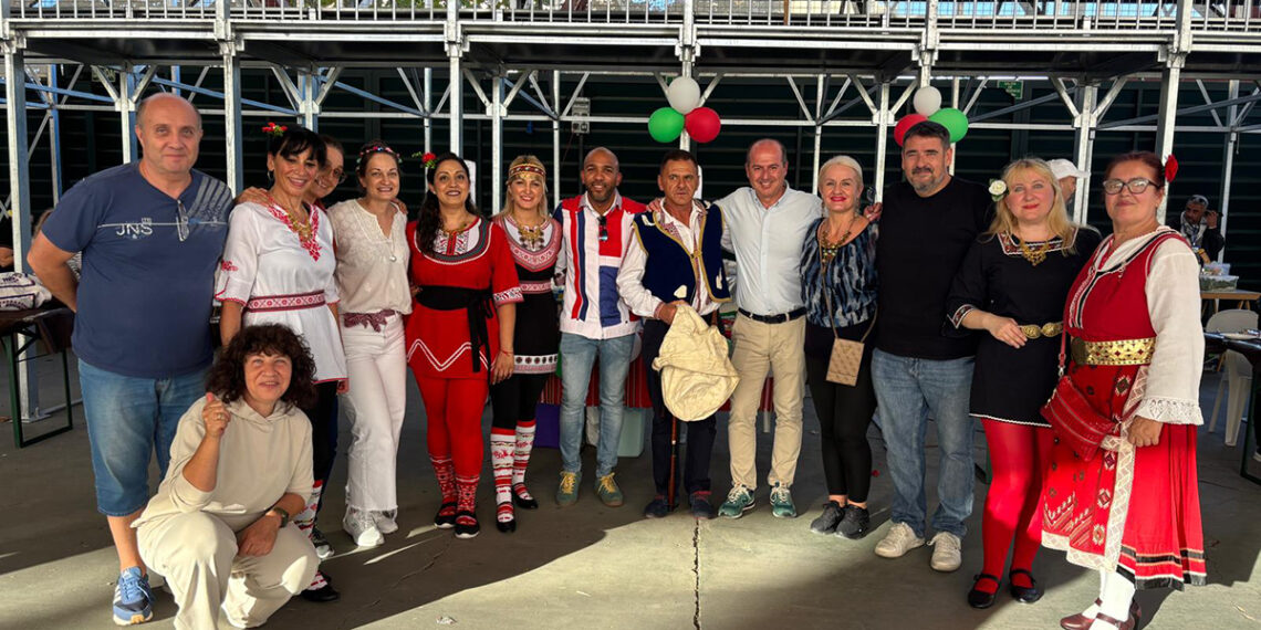 Alberto Rojo pone en valor “la rica diversidad” de Guadalajara, y celebra la “gran aportación que otras culturas hacen a nuestra sociedad” 2 Alberto Rojo pone en valor “la rica diversidad” de Guadalajara, y celebra la “gran aportación que otras culturas hacen a nuestra sociedad”